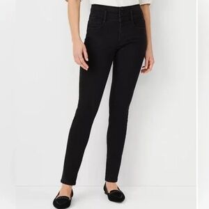 Ann Taylor Petite The Skinny Jean in Black, 4P